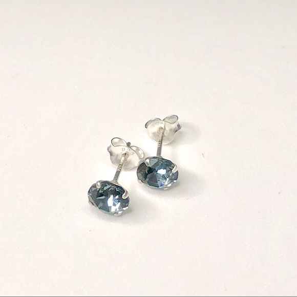 925 Sterling Silver Swarovski Crystal Earrings - Picture 7 of 8